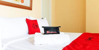 RedDoorz @ Downtown Tacloban