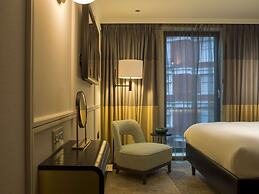 The Guardsman Hotel and Residences