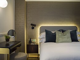 The Guardsman Hotel and Residences