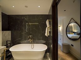 The Guardsman Hotel and Residences