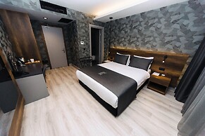 Emens Hotel