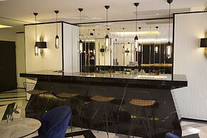 Emens Hotel