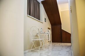 Piazza Dante Suites in Naples
