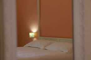 Piazza Dante Suites in Naples