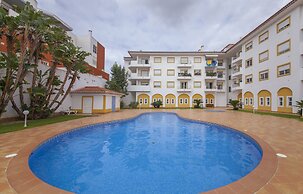 B41 - Windmill Modern with Pool