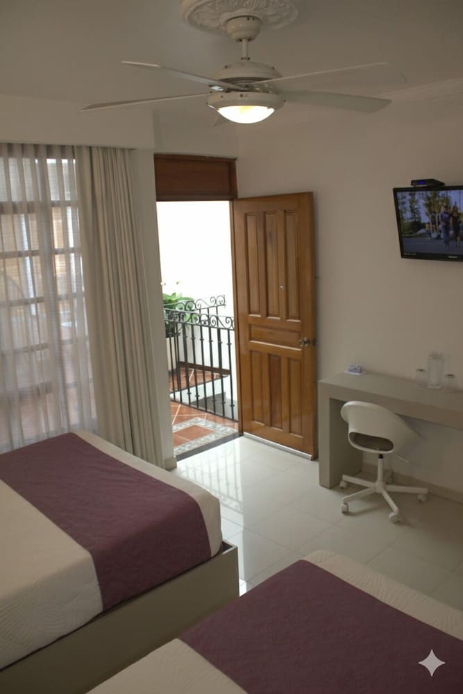 Hotel Santa Rosa