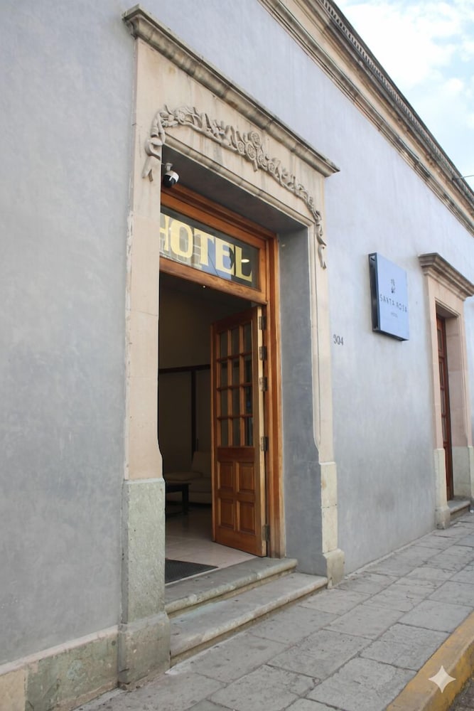 Hotel Santa Rosa