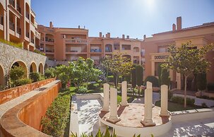 B27 - Luz Bay 2 Bedroom Apartment