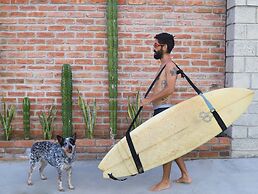 ONDA Surf Hotel