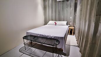 ONDA Surf Hotel