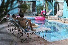 ONDA Surf Hotel