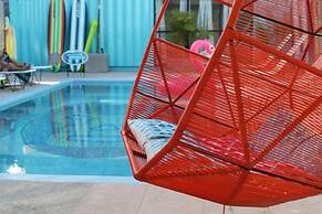 ONDA Surf Hotel