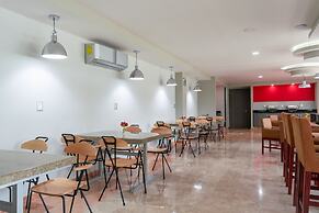 Hotel 5 Inn Plus
