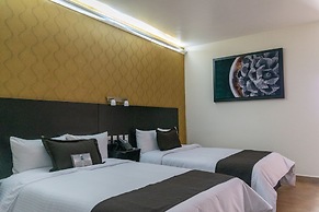 Hotel 5 Inn Plus