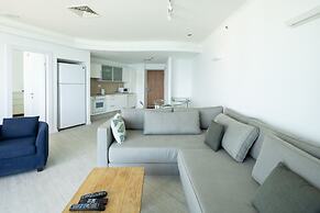 Luxurious Apt W Panoramic Sea View - 75m