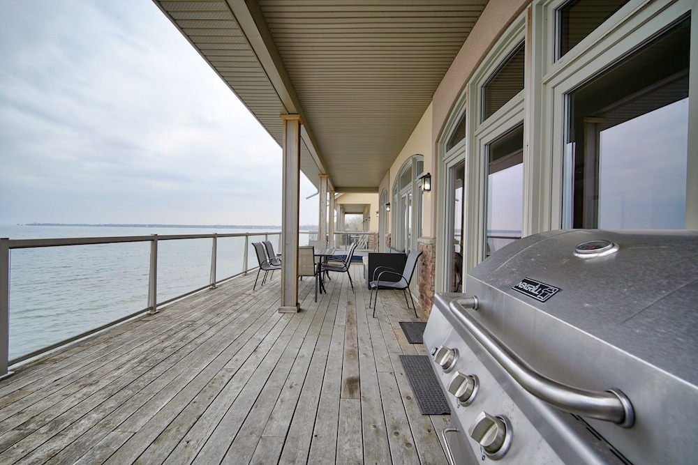 Blue View Chalets