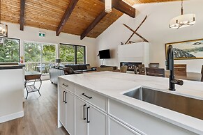 Blue View Chalets