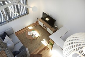 Studio Reuss - a City Retreat