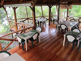 Eskapo Verde Lodge Moalboal
