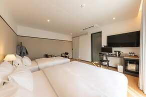 Browndot Hotel