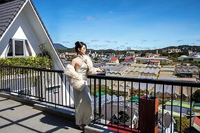 Canary Dalat Hotel