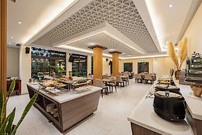 Canary Dalat Hotel