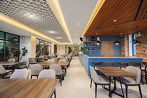 Canary Dalat Hotel
