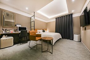 Cheongju Maryjane Hotel
