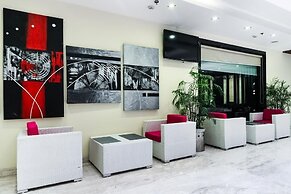 La Silver Leaf