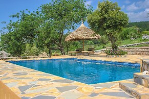 Morona Hill Lodge
