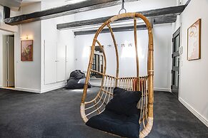 The Churchill Penthouse by Daniel&Jacob’s