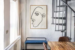 The Churchill Penthouse by Daniel&Jacob’s