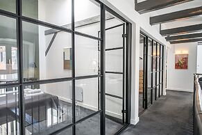 The Churchill Penthouse by Daniel&Jacob’s