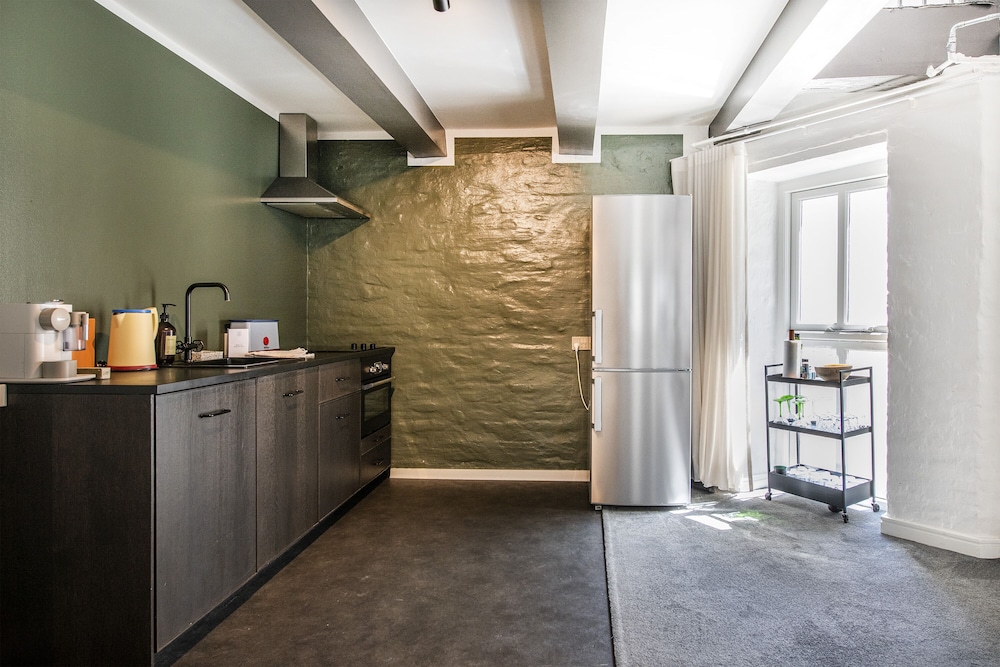 The Churchill Penthouse by Daniel&Jacob’s