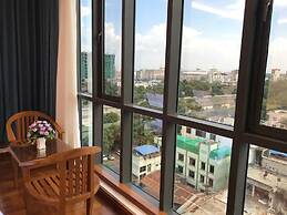 Dragon Phoenix Hotel