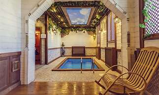 Voyage Hotel