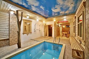 Voyage Hotel