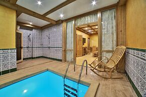 Voyage Hotel