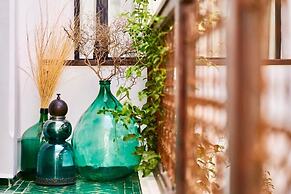 Riad Yasaman