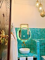 Riad Yasaman
