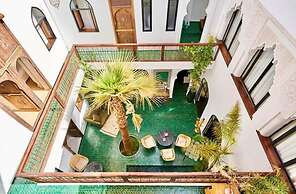 Riad Yasaman