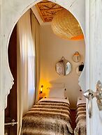 Riad Yasaman