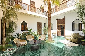 Riad Yasaman