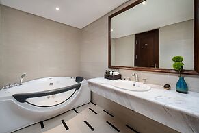 The Q Hotel Hanoi