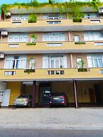 Vivas Residencies