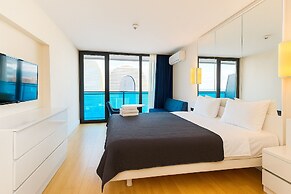 Royal Sea Breeze Apartment