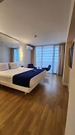 Royal Sea Breeze Apartment