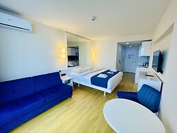 Royal Sea Breeze Apartment