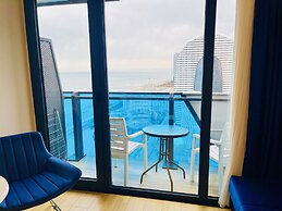 Royal Sea Breeze Apartment