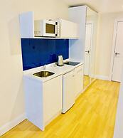 Royal Sea Breeze Apartment